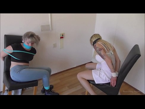 ❤️ Zasvojena / zvezana in z usti / deklica v stiski ❤❌ Porno pri nas ﹏