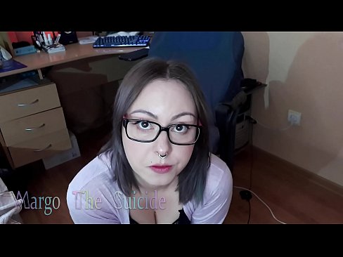 ❤️ Seksi dekle z očali globoko sesa dildo pred kamero ❤❌ Porno pri nas ﹏